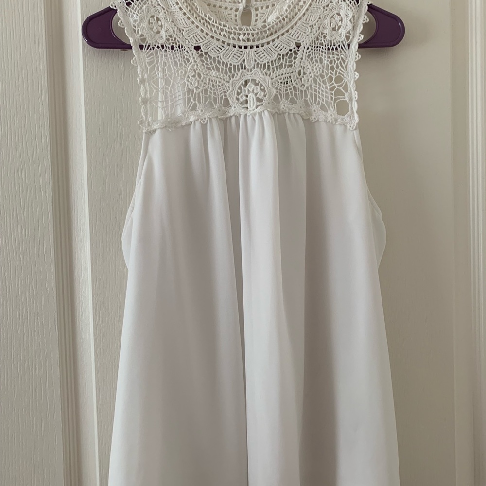 Forever 21 White lace neck shirt.